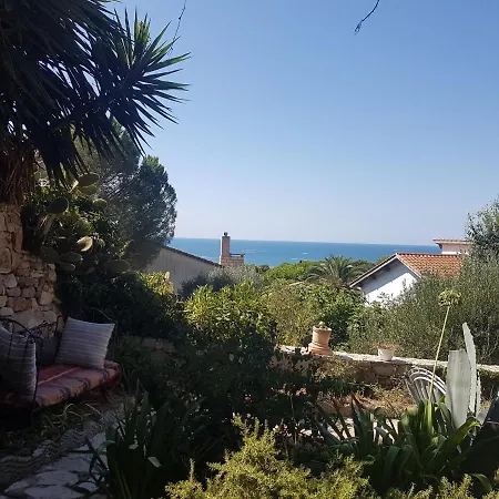 Appartement calme lumineux face a la mer-2